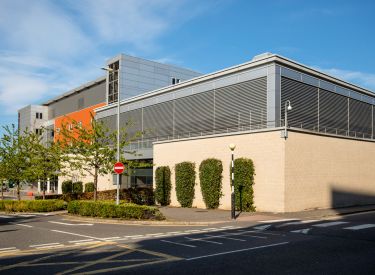 Belfast City Hospital – Temporary Theatres